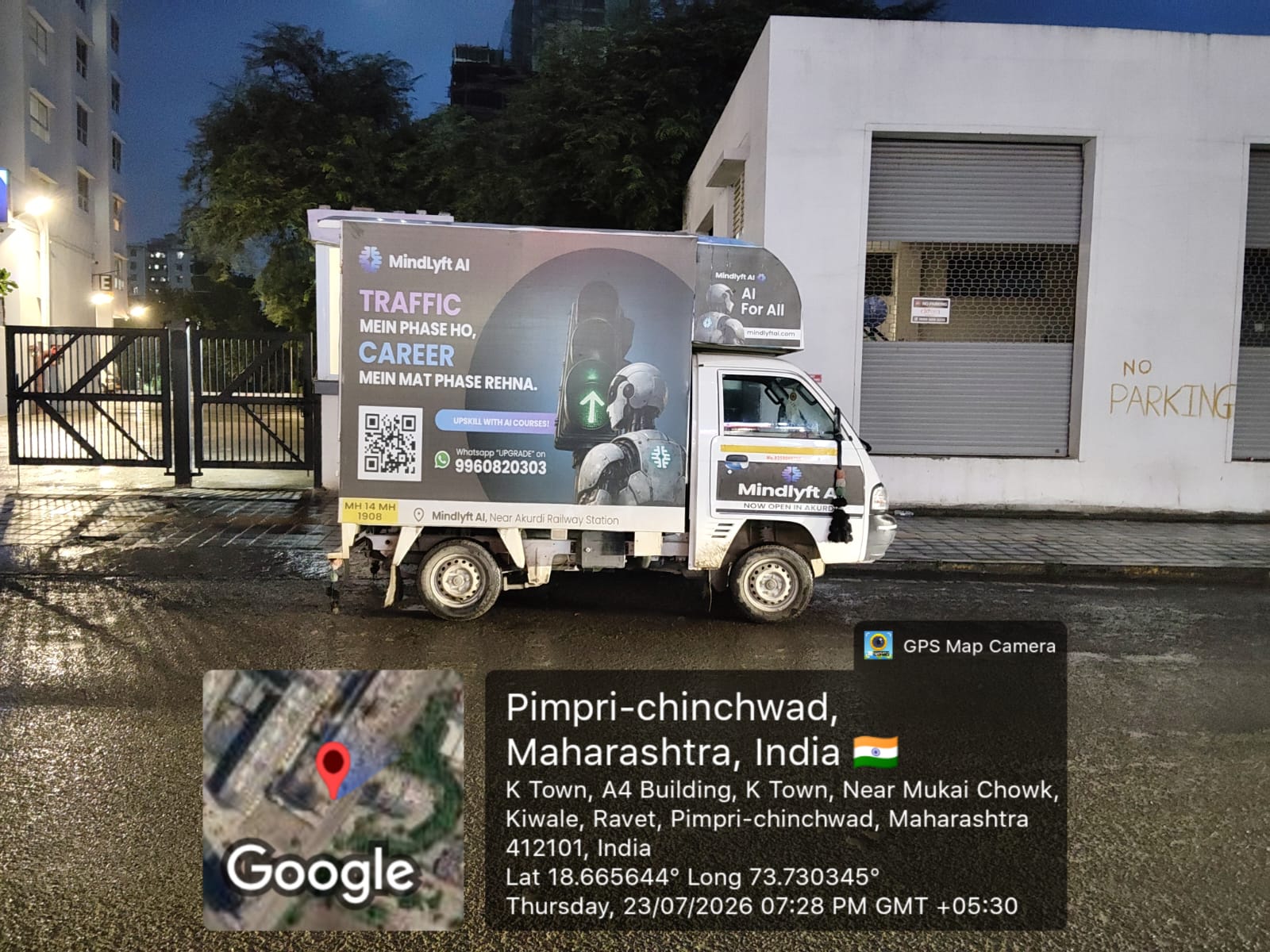 MindLyft AI ad installed on a commercial vehicle